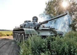 Katonai járművek és az adrenalin: vezess tankot Magyarországon!