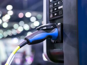 Az elektromos autók versus emelkedő benzinárak