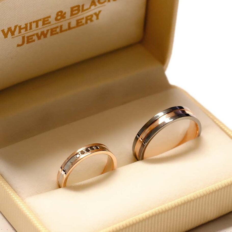 Karikagyűrű pár és fehérarany fülbevaló